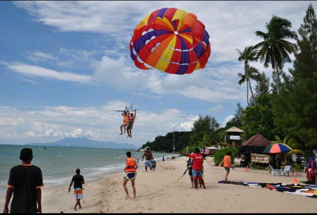 Vip Suite Seaview Batu Ferringhi 1003-2 Bedroom المظهر الخارجي الصورة