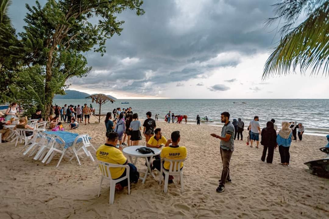 Vip Suite Seaview Batu Ferringhi 1003-2 Bedroom المظهر الخارجي الصورة